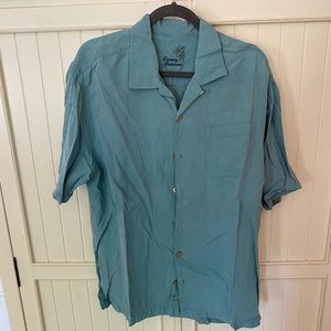 Tommy Bahama button shirt. Turquoise. Large